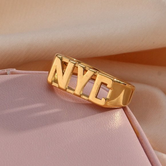 NYC Initial Signet Ring 18K Gold Plated Stainless Steel‎ - Picture 6 of 11